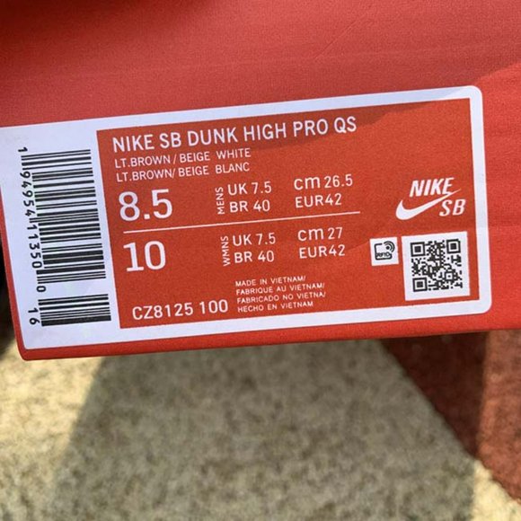 Nike Dunk High x Bodega Sail Multi Sneakers - Picture 2 of 10